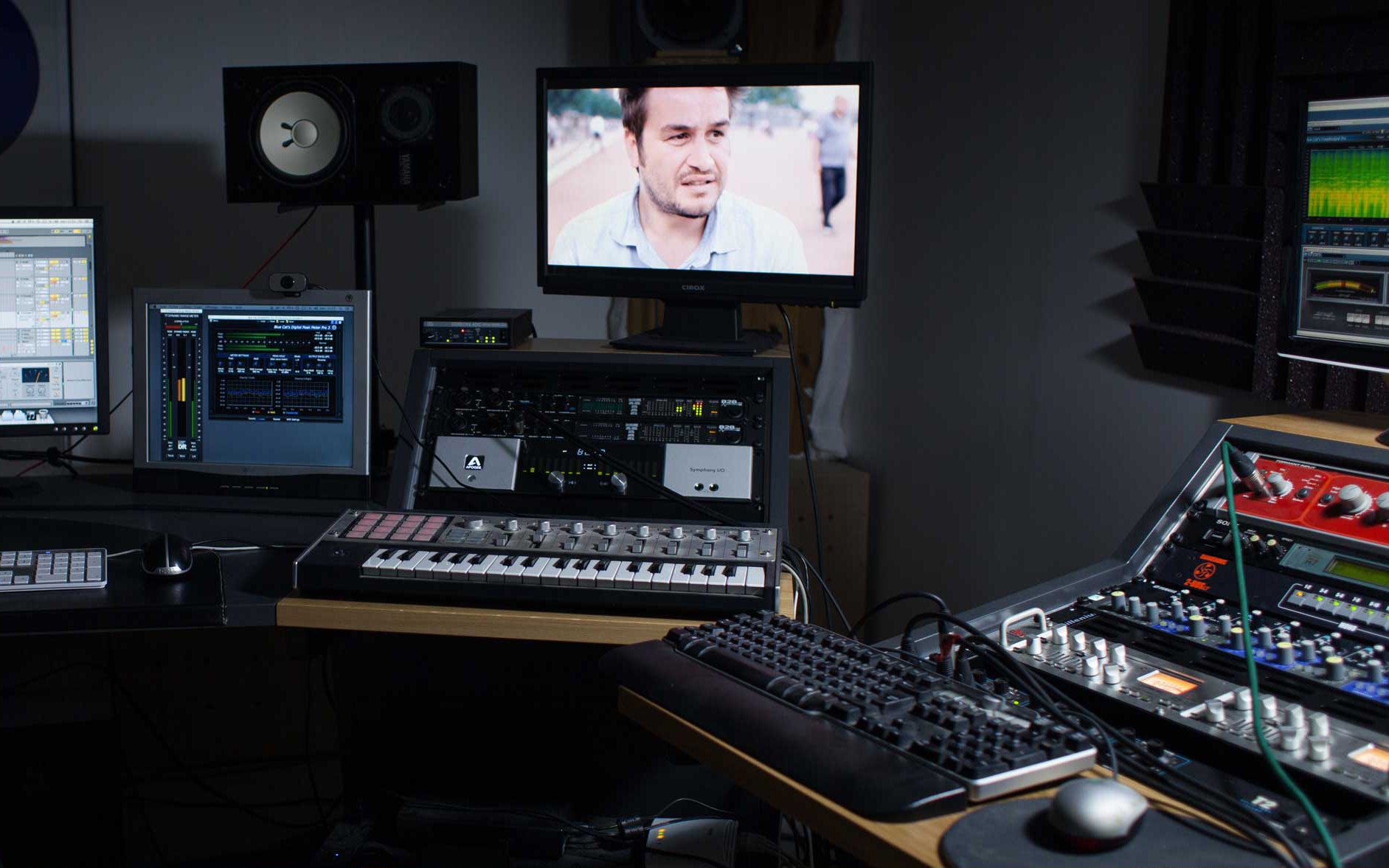 Teaser medias - studio son Teaser medias - studio son